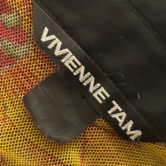 Vintage Floral Vivienne Tam Button Up - Picture 4 of 4